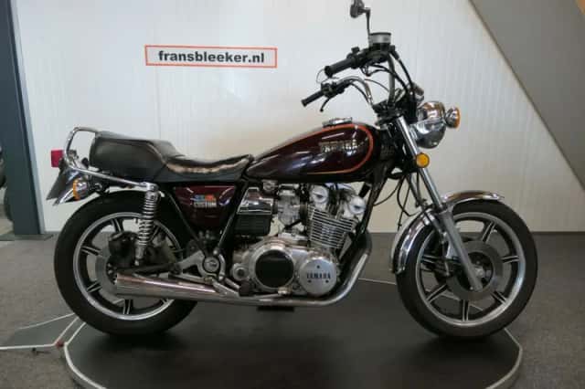 Yamaha XS 750 (1981) thumbnail 1