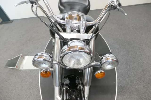Yamaha XVS 1100 A Drag Star (2001) thumbnail 4