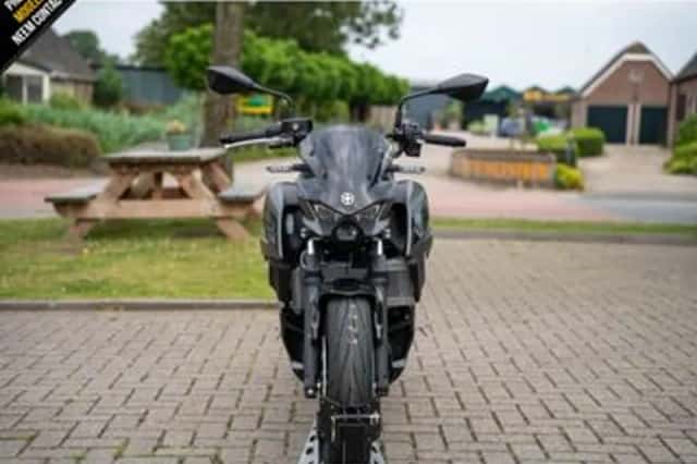 Kawasaki Z7 (2024) thumbnail 3