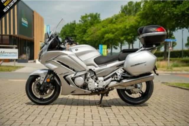 Yamaha FJR 1300 AE (2017) thumbnail 5