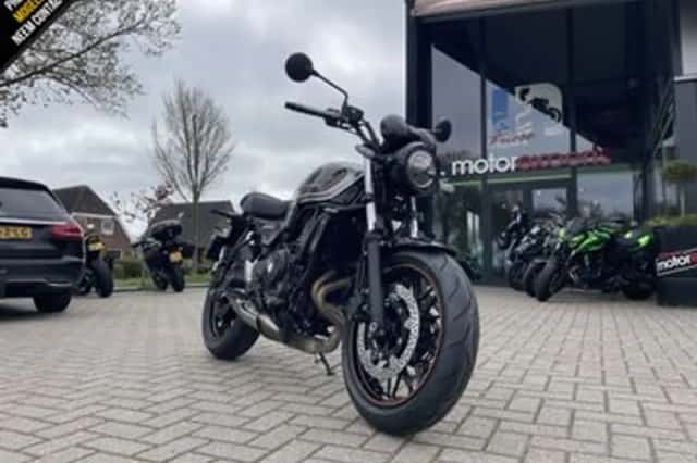 Kawasaki Z 650 RS (2022) thumbnail 4