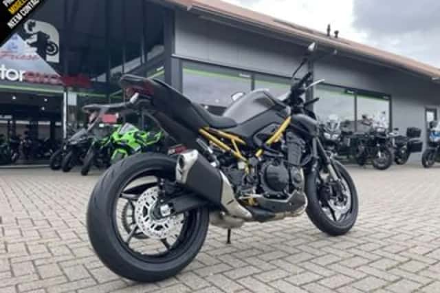 Kawasaki Z900 (2026) thumbnail 3