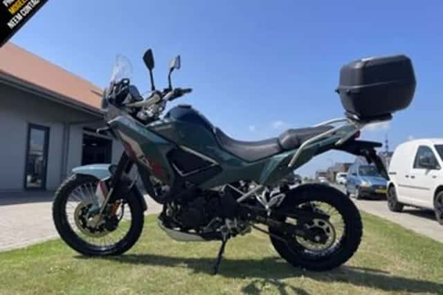 Kawasaki KLE500 SE (2026) thumbnail 4