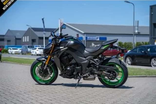 Kawasaki Z1100 SE (2026) thumbnail 4