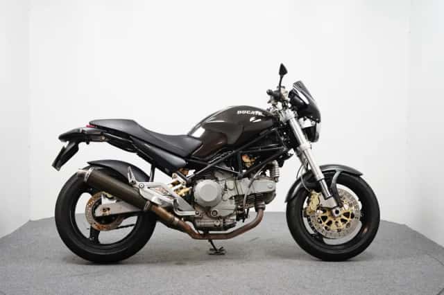 Ducati Monster 900 (2001) thumbnail 1