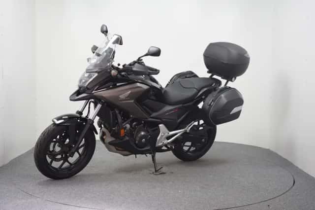 Honda NC750X (2020) thumbnail 4