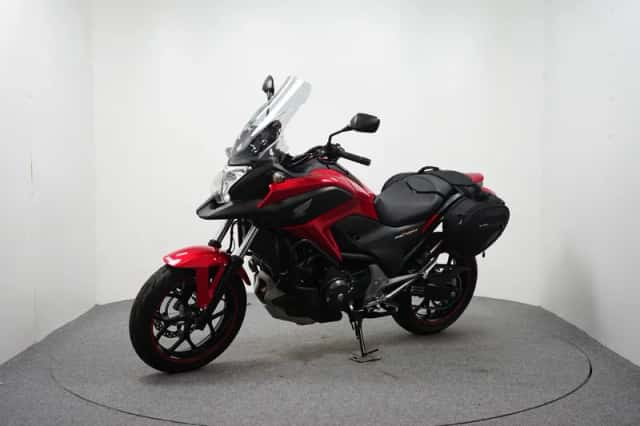 Honda NC750 XA (2014) thumbnail 4