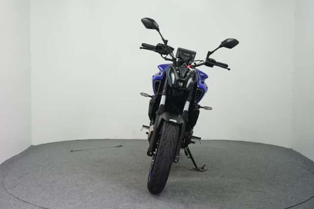 Yamaha MT-07 (2024) thumbnail 3