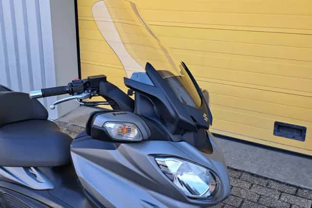 Suzuki AB AN 650 Z Burgman (2013) thumbnail 4