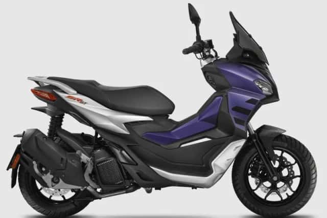 Aprilia SR GT 200 (2024) thumbnail 1
