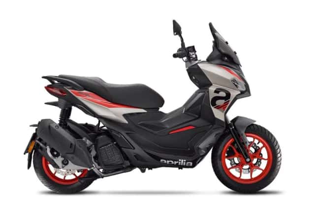 Aprilia SR GT (2024) thumbnail 4