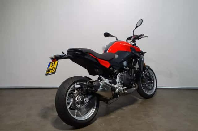BMW F 900 R (2024) thumbnail 3