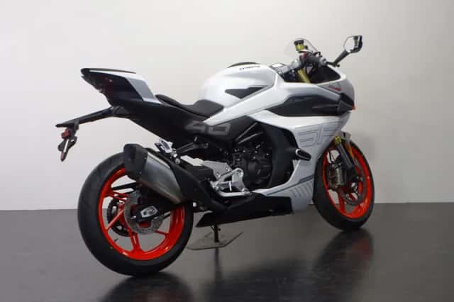 CFMoto 450 SR (2025) thumbnail 2