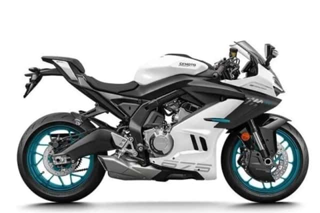 CFMoto 675SR-R (2026) thumbnail 1