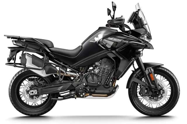 CFMoto 800 MT (2026) thumbnail 2