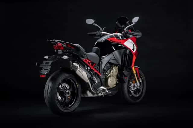 Ducati Multistrada V4 Pikes Peak (2024) thumbnail 5