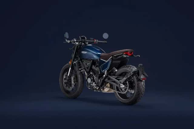 Ducati Scrambler Nightshift (2024) thumbnail 2