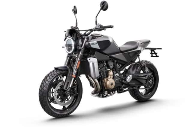 Husqvarna 801 Svartpilen L (2026) thumbnail 1