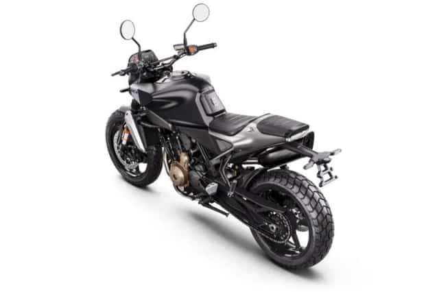 Husqvarna 801 Svartpilen L (2026) thumbnail 6