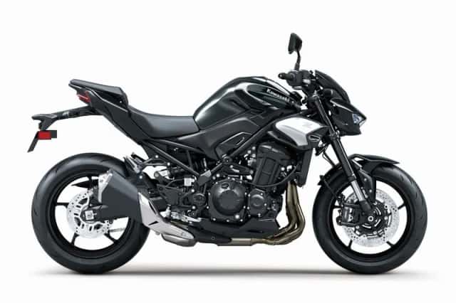 Kawasaki Z900 (2024) thumbnail 1
