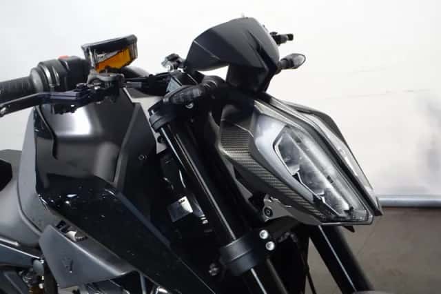 KTM 890 Duke (2021) thumbnail 4