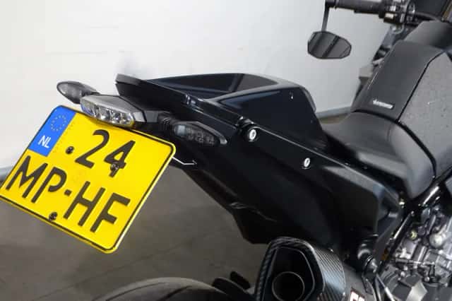 KTM 890 Duke (2021) thumbnail 5