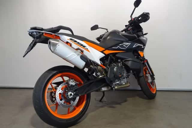 KTM 890 SMT (2024) thumbnail 3