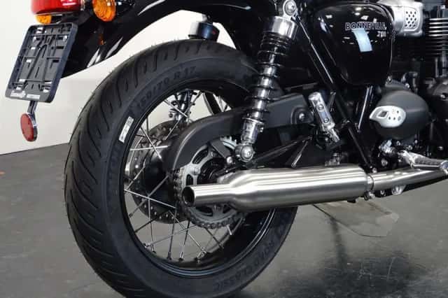 Triumph Bonneville T100 (2024) thumbnail 6