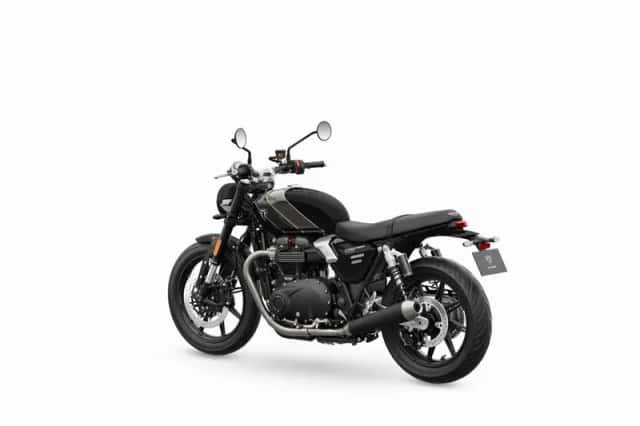 Triumph Speed Twin 900 (2024) thumbnail 2