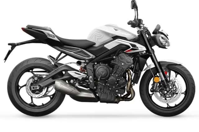 Triumph Street Triple R (2024) thumbnail 1
