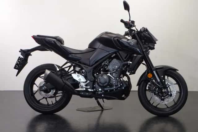 Yamaha MT-03 (2025) thumbnail 1