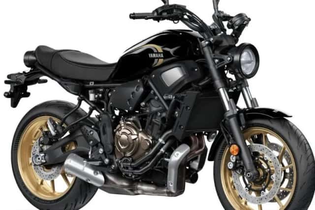 Yamaha XSR700 (2025) thumbnail 4