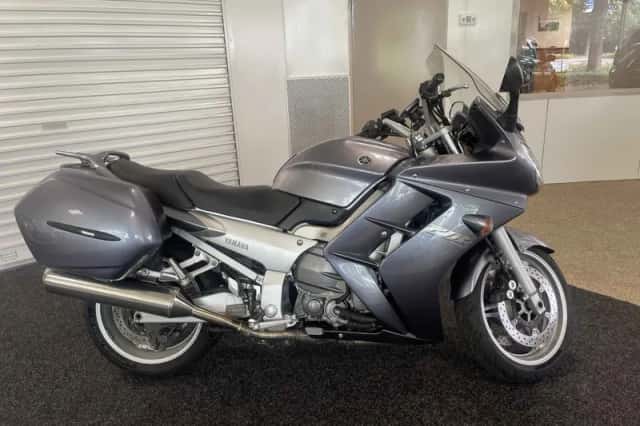Yamaha FJR 1300 A (2003) thumbnail 3