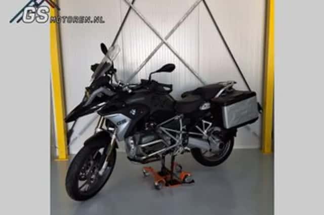BMW R (2019) thumbnail 3