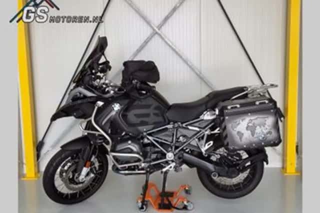 BMW R 1200 GS Adventure (2017) thumbnail 2