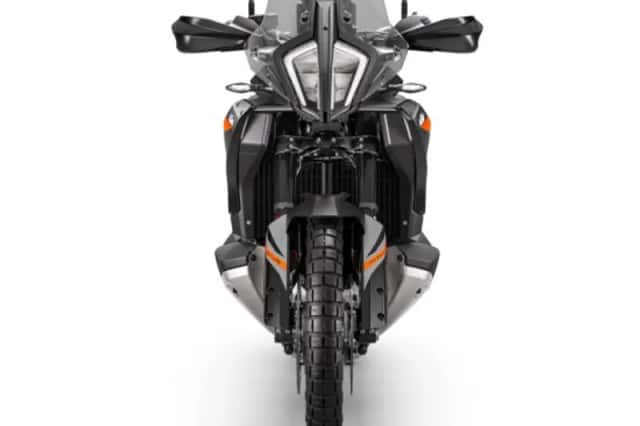 KTM Adventure (2024) thumbnail 4