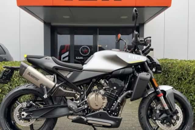 Husqvarna Vitpilen 801 L (2025) thumbnail 1