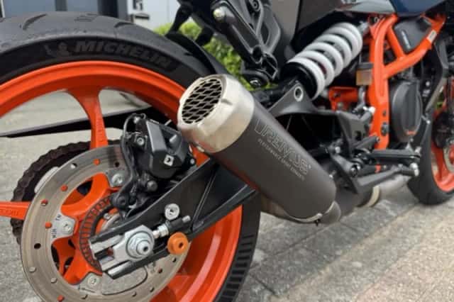 KTM 390 Duke (2025) thumbnail 3