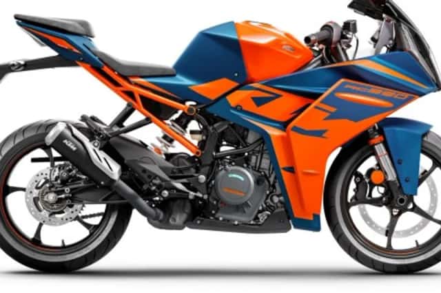 KTM RC 390 (2024) thumbnail 1