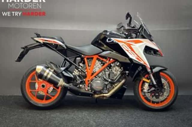 KTM 1290 Super Duke (2021) thumbnail 2