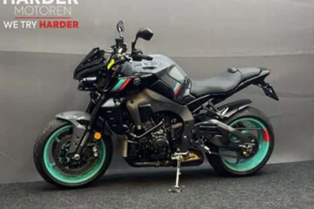 Yamaha MT-10 (2022) thumbnail 4