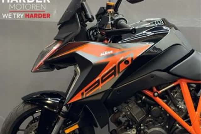 KTM 1290 Super Duke (2019) thumbnail 5