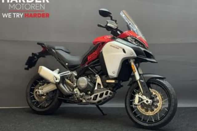 Ducati Multistrada 1260 Enduro (2018) thumbnail 1