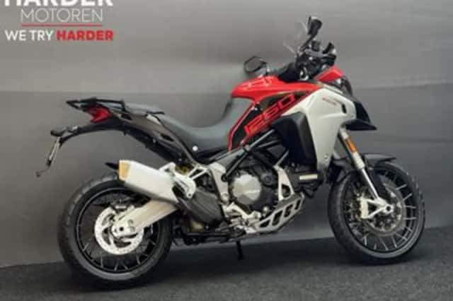 Ducati Multistrada 1260 Enduro (2018) thumbnail 2