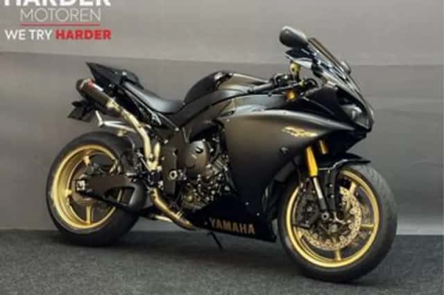 Yamaha YZF-R1 (2009) thumbnail 1