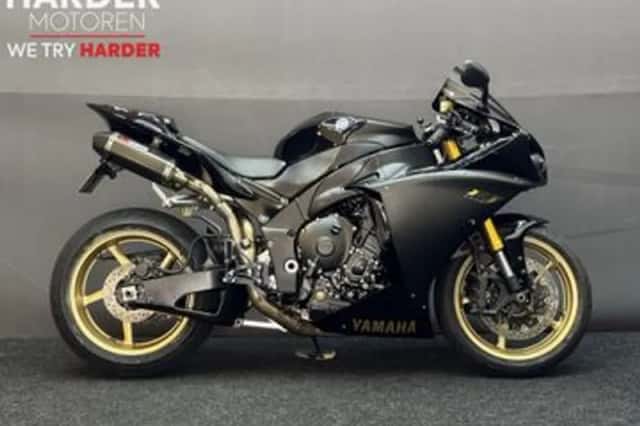 Yamaha YZF-R1 (2009) thumbnail 2