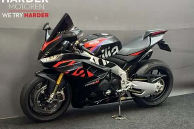 Aprilia RSV4 1100 (2023) thumbnail 5
