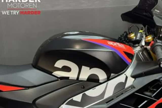 Aprilia RSV4 1100 (2023) thumbnail 6