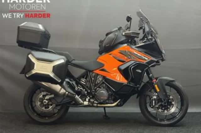 KTM 1290 Super Adventure S (2021) thumbnail 2