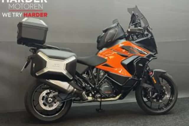 KTM 1290 Super Adventure S (2021) thumbnail 3
